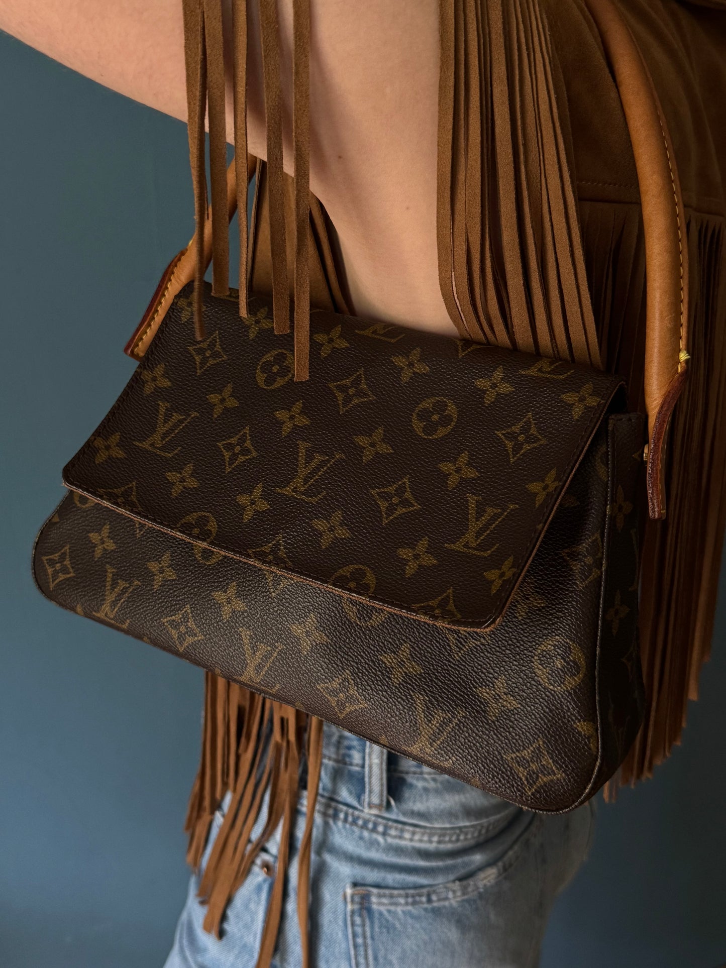 Louis Vuitton Looping Mini