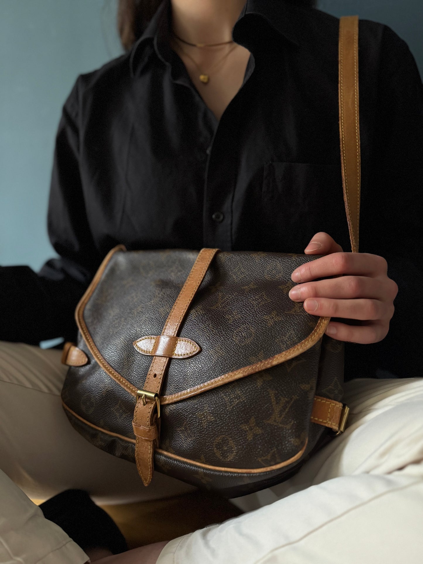Louis Vuitton Saumur 30
